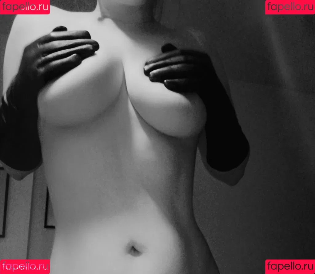 Frau Kopf Onlyfans Photo Gallery 