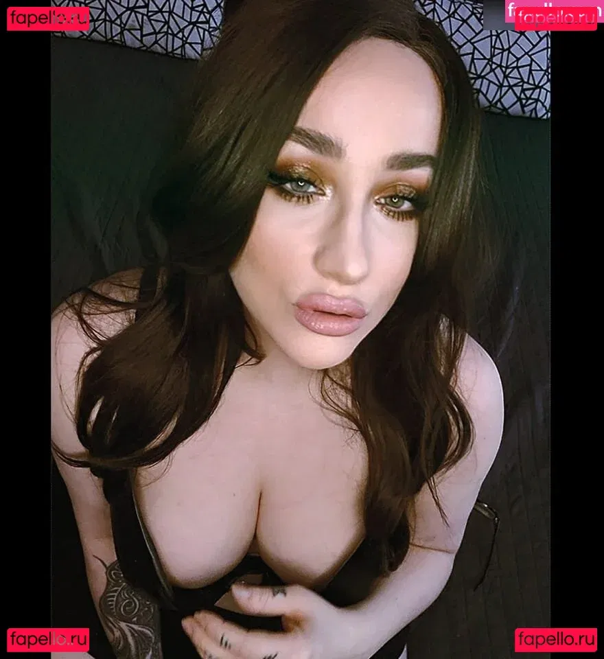 Frau Kopf Onlyfans Photo Gallery 