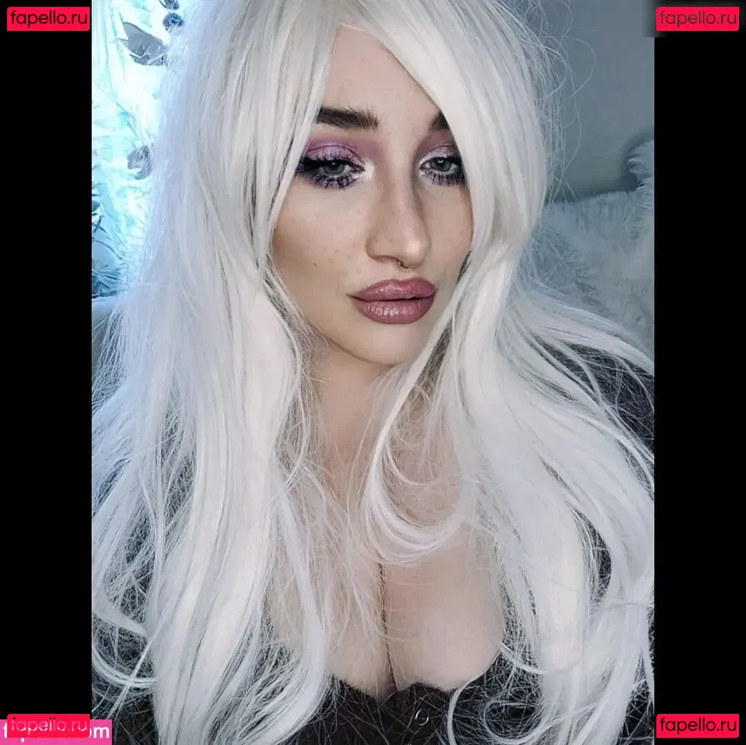 Frau Kopf Onlyfans Photo Gallery 