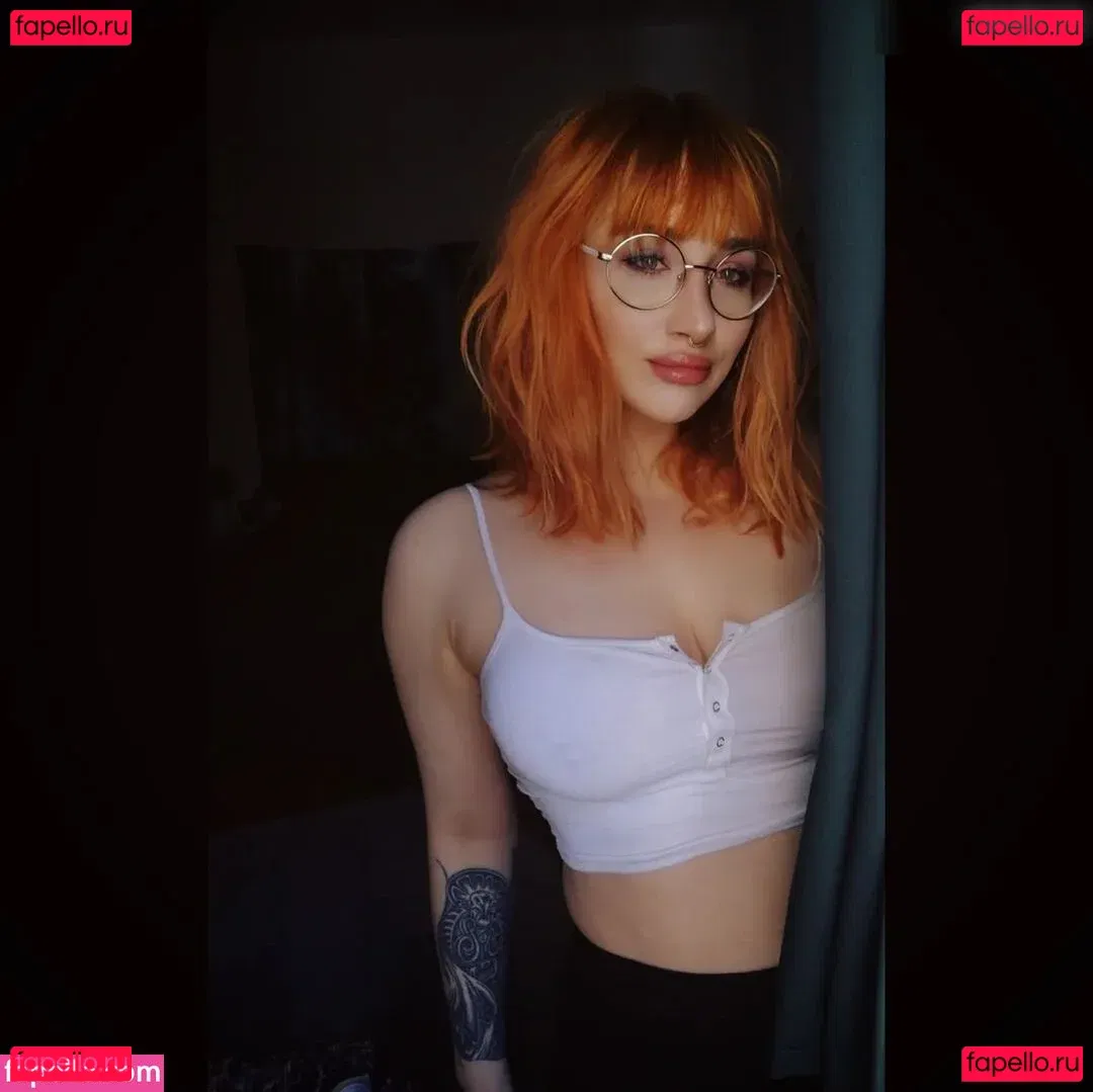 Frau Kopf Onlyfans Photo Gallery 