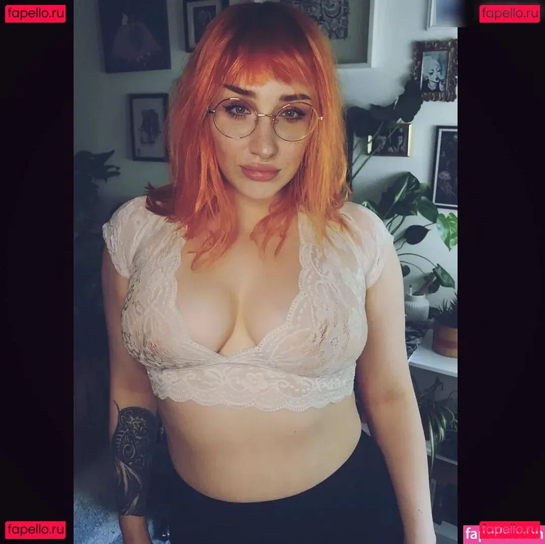 Frau Kopf Onlyfans Photo Gallery 