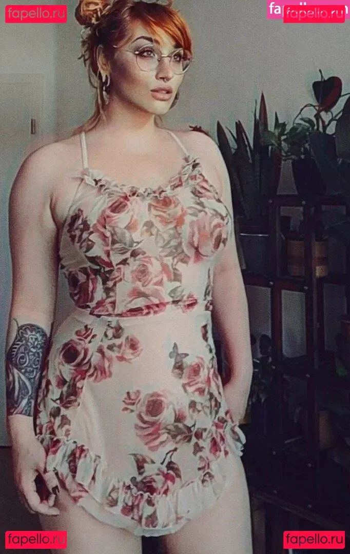 Frau Kopf Onlyfans Photo Gallery 