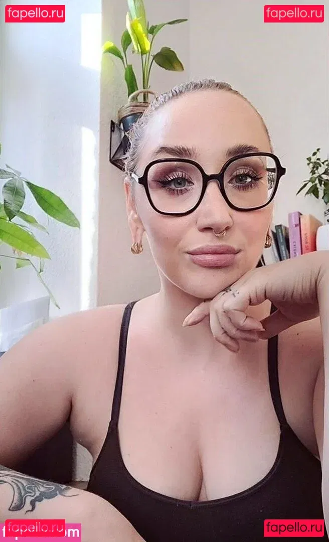 Frau Kopf Onlyfans Photo Gallery 