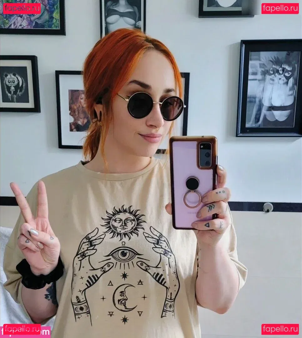 Frau Kopf Onlyfans Photo Gallery 