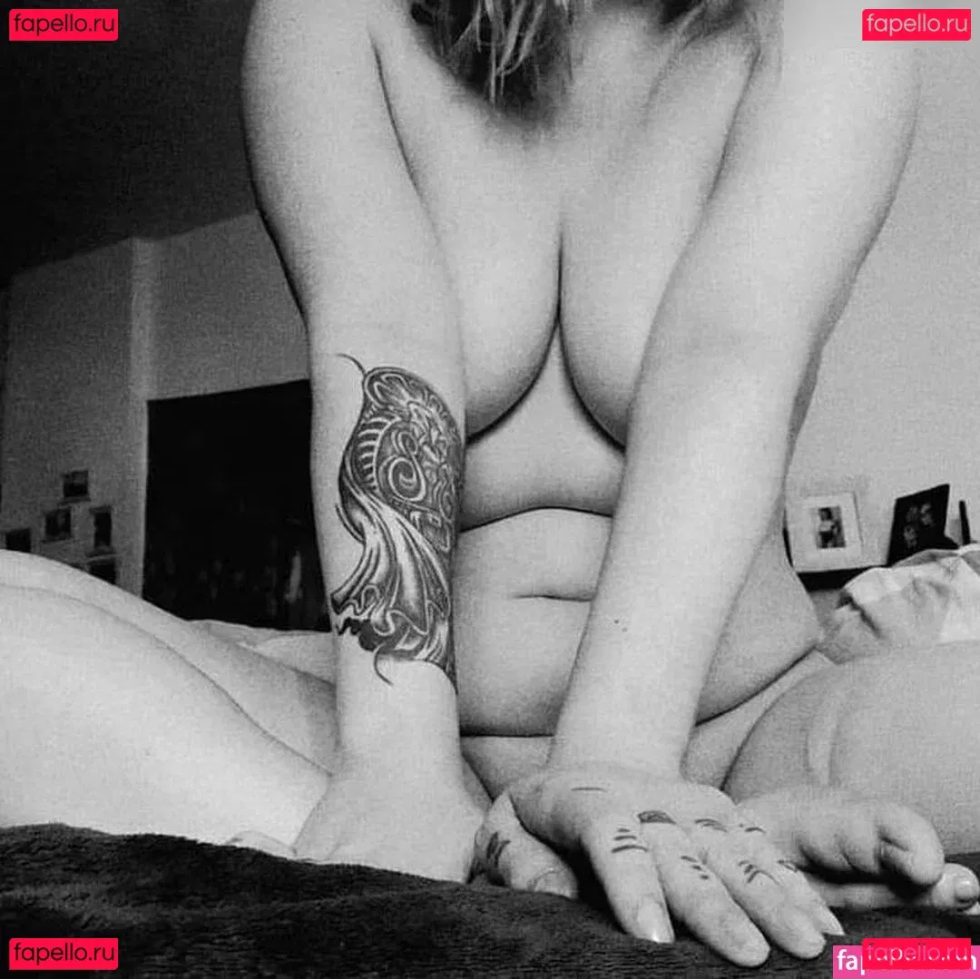 Frau Kopf Onlyfans Photo Gallery 