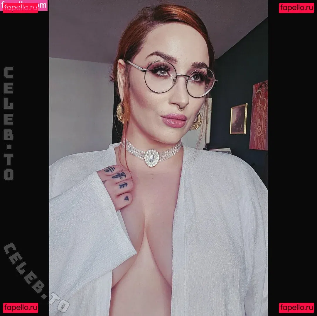 Frau Kopf Onlyfans Photo Gallery 