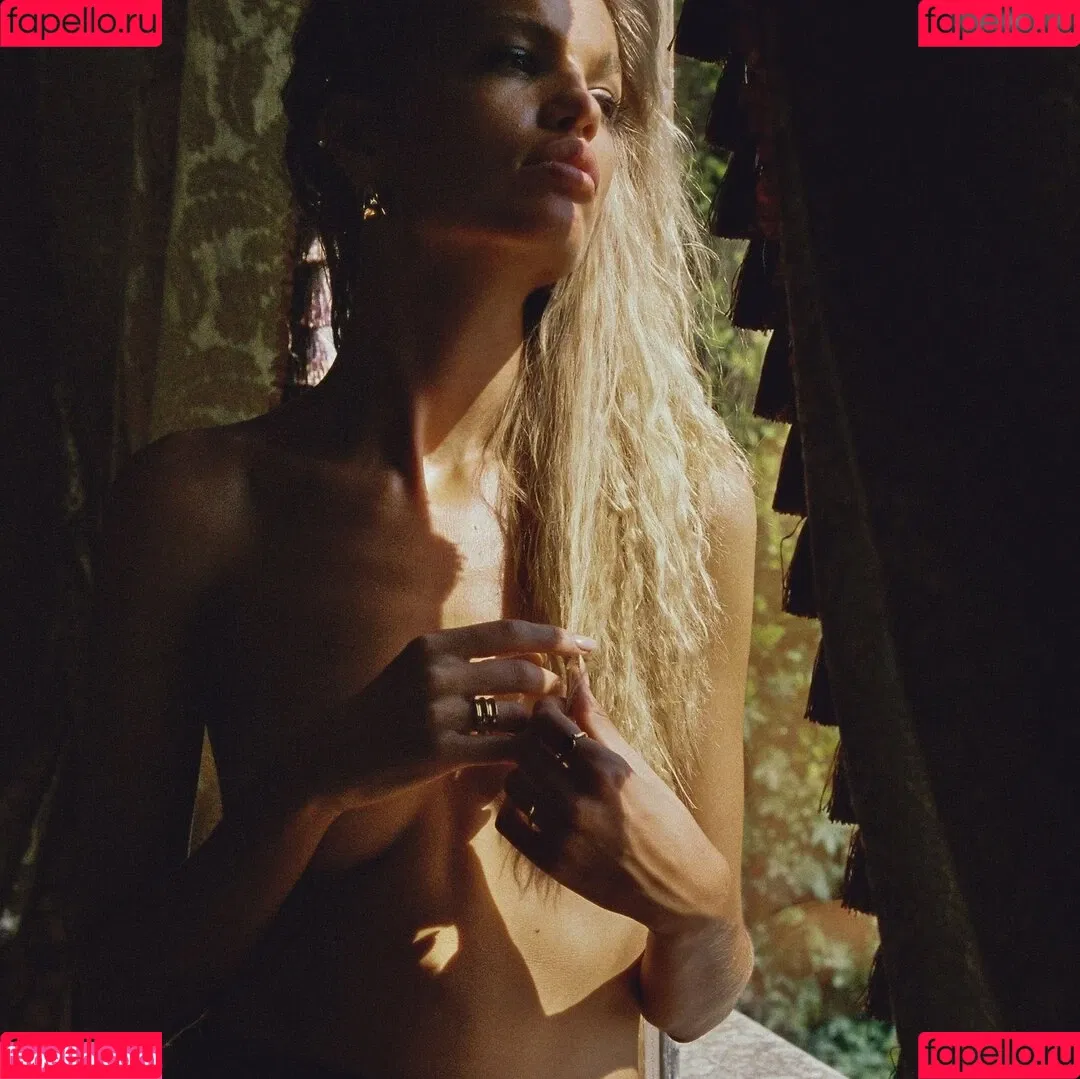 Daphne Groeneveld Onlyfans Photo Gallery 