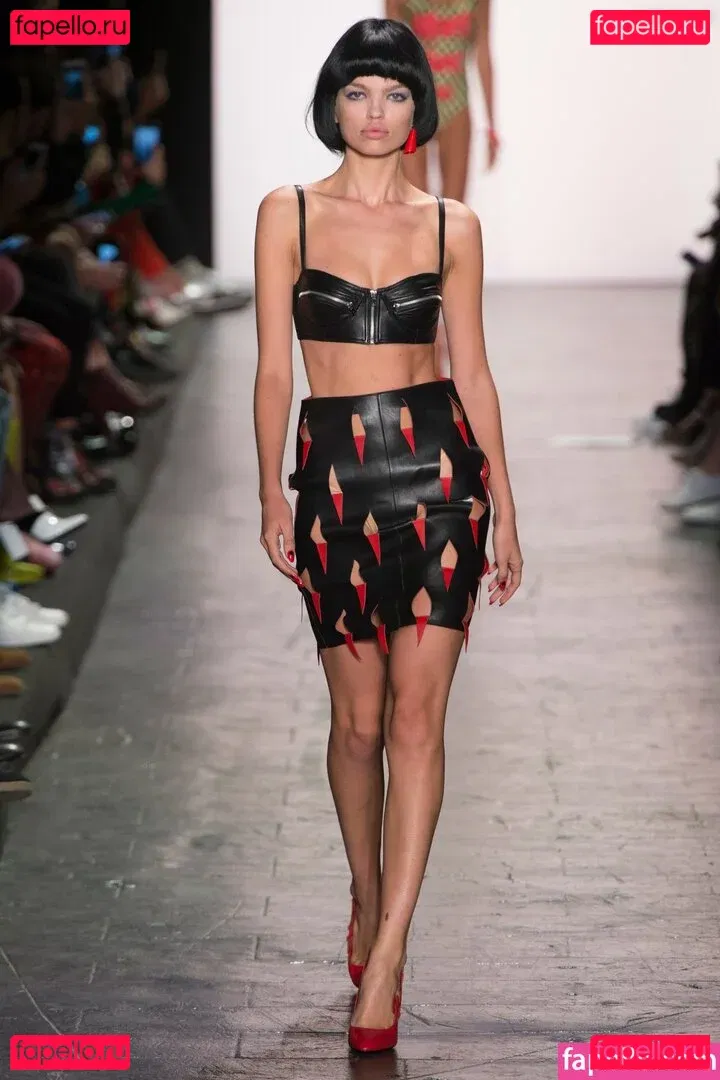 Daphne Groeneveld Onlyfans Photo Gallery 