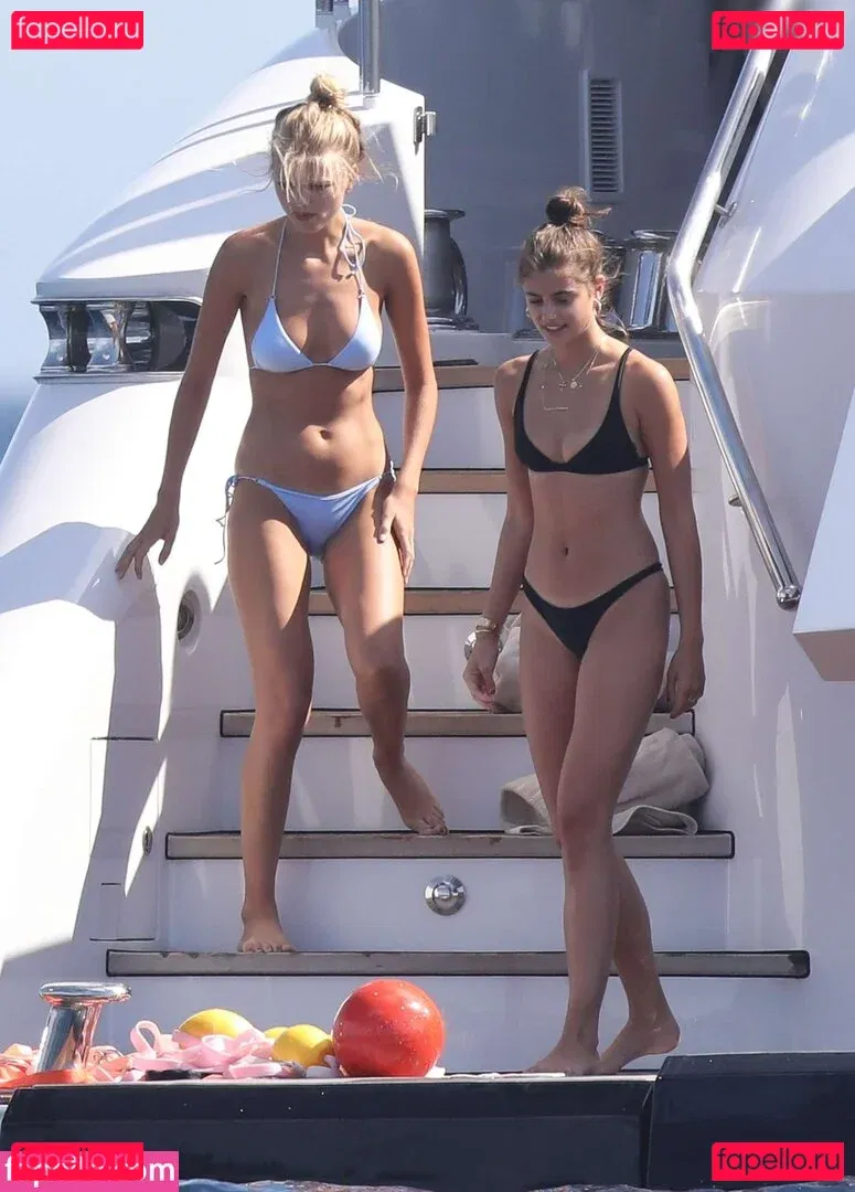 Daphne Groeneveld Onlyfans Photo Gallery 