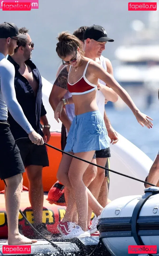 Daphne Groeneveld Onlyfans Photo Gallery 