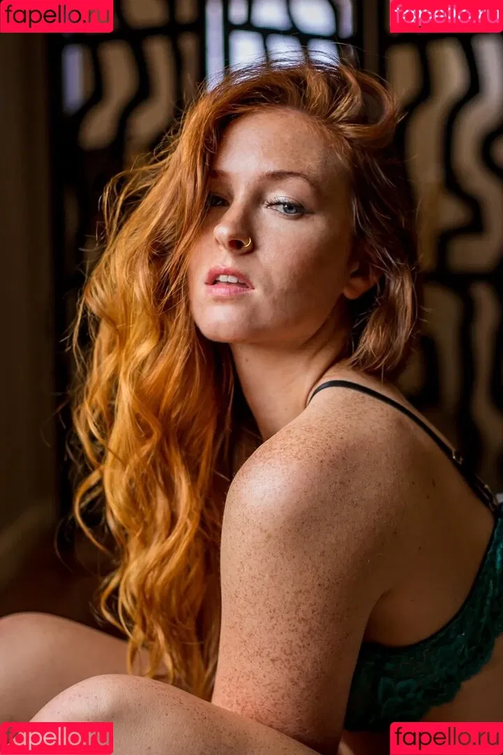 Leslie Onlyfans Photo Gallery 