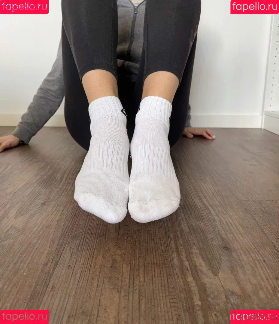 LisaSize39 Onlyfans Photo Gallery 