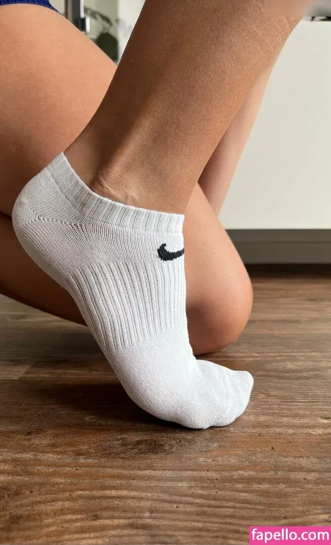 LisaSize39 Onlyfans Photo Gallery 