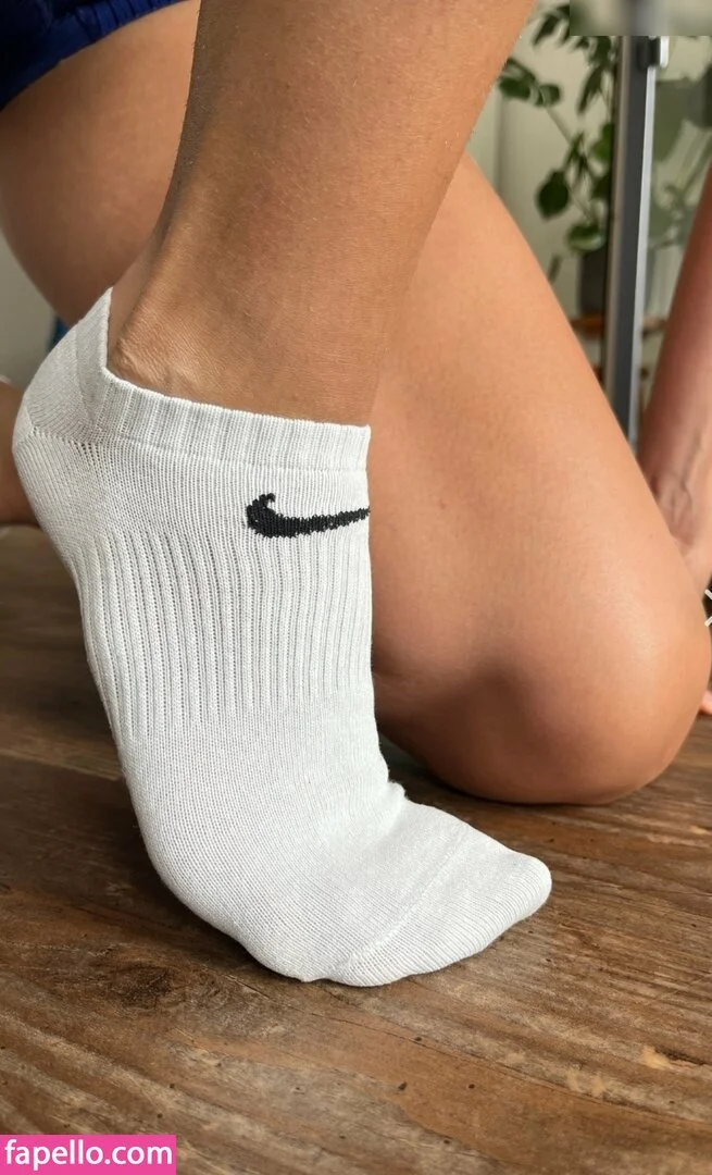 LisaSize39 Onlyfans Photo Gallery 