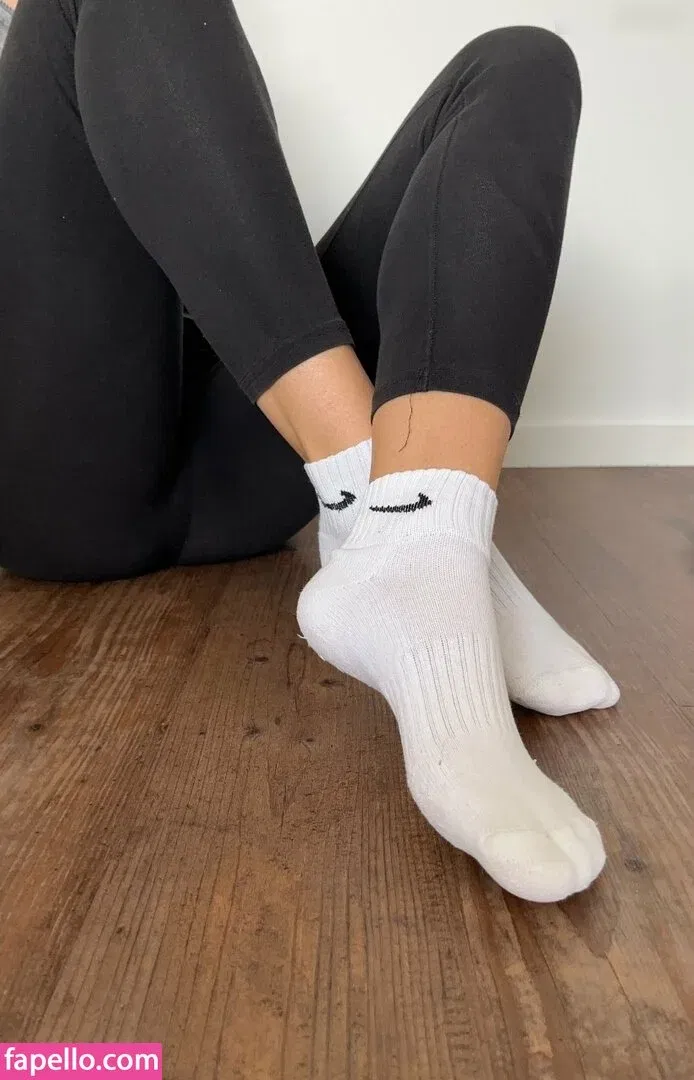 LisaSize39 Onlyfans Photo Gallery 