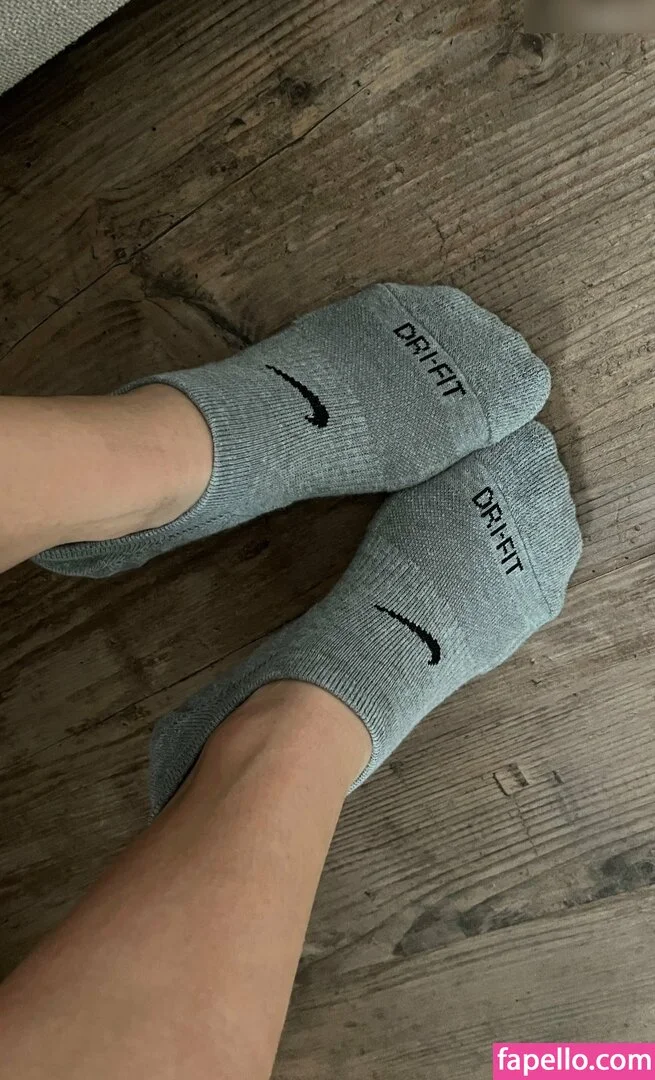 LisaSize39 Onlyfans Photo Gallery 