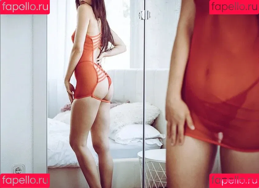 lisaliebestoll Onlyfans Photo Gallery 
