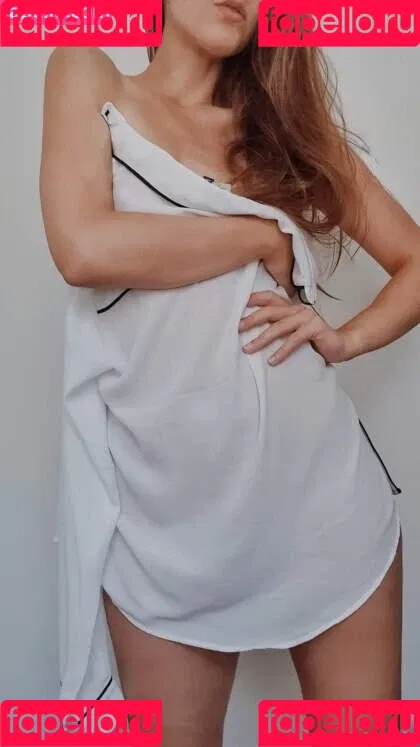 lisaliebestoll Onlyfans Photo Gallery 