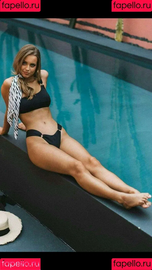 Magui Corceiro Onlyfans Photo Gallery 