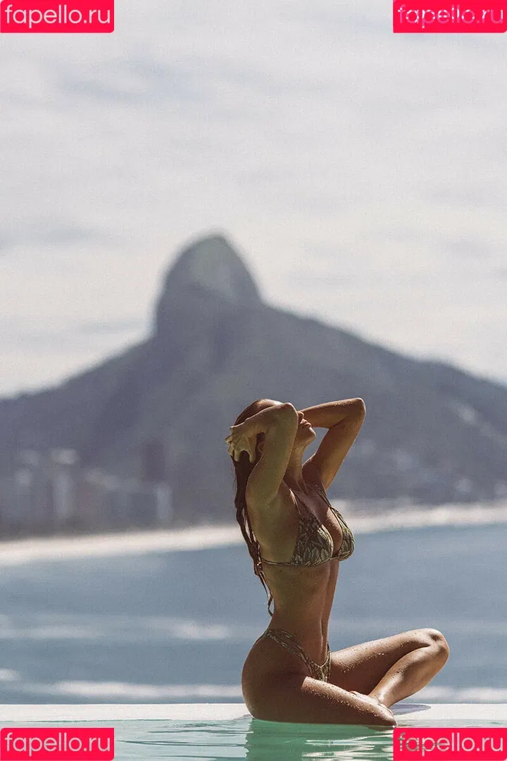 Magui Corceiro Onlyfans Photo Gallery 