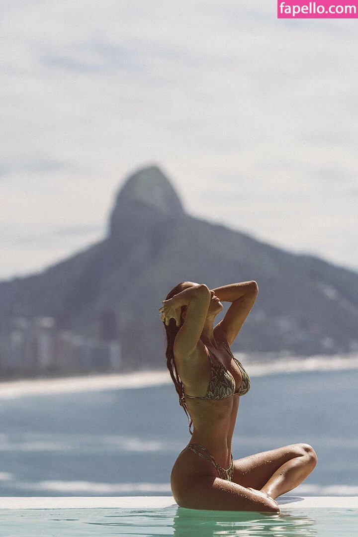 Magui Corceiro Onlyfans Photo Gallery 