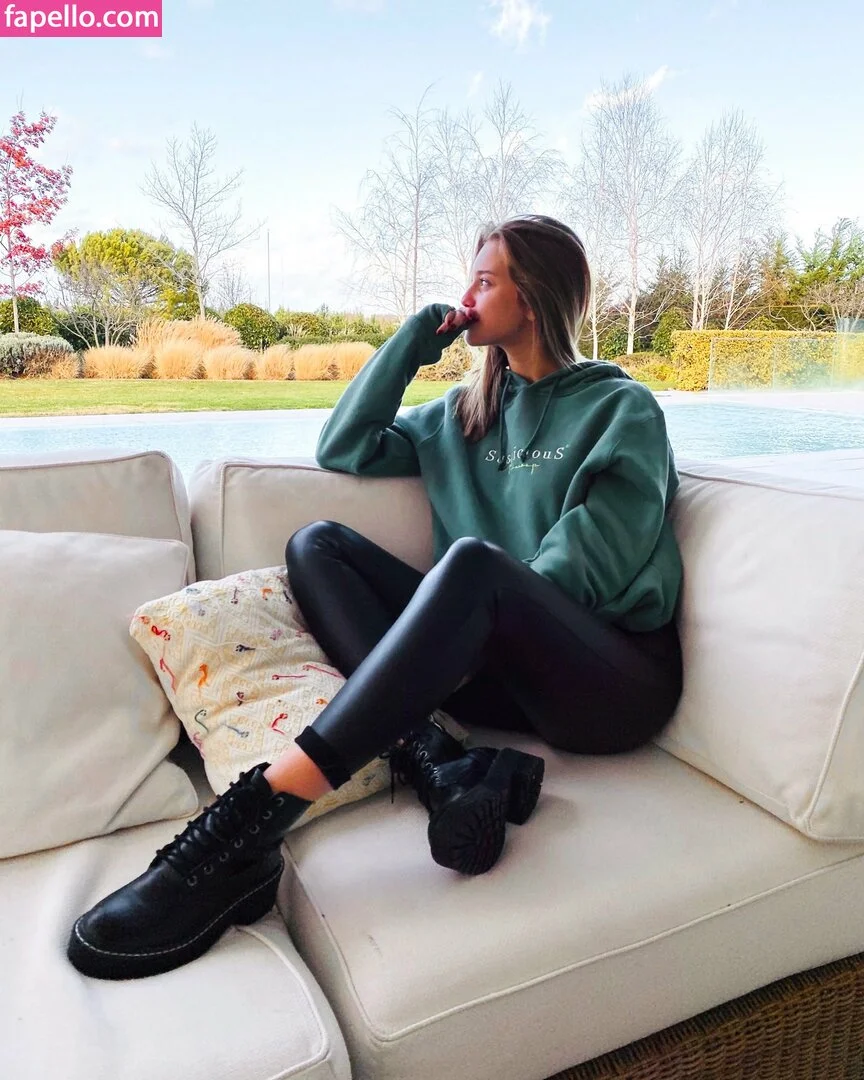 Magui Corceiro Onlyfans Photo Gallery 