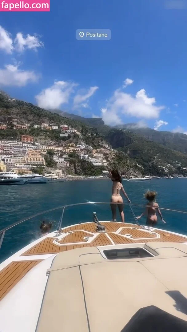 Magui Corceiro Onlyfans Photo Gallery 