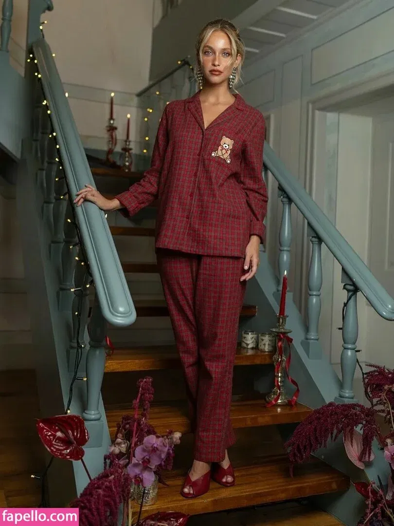 Magui Corceiro Onlyfans Photo Gallery 