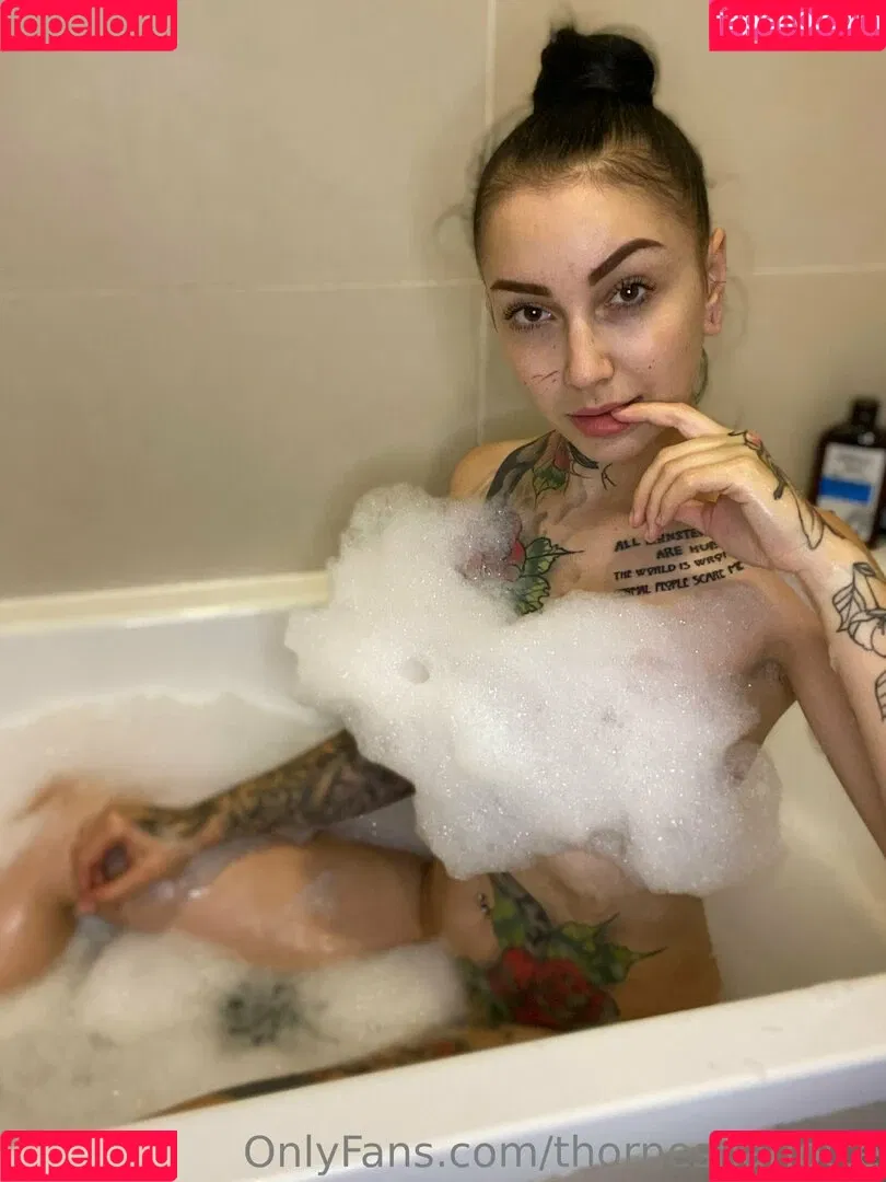 thornesharlotte Onlyfans Photo Gallery 