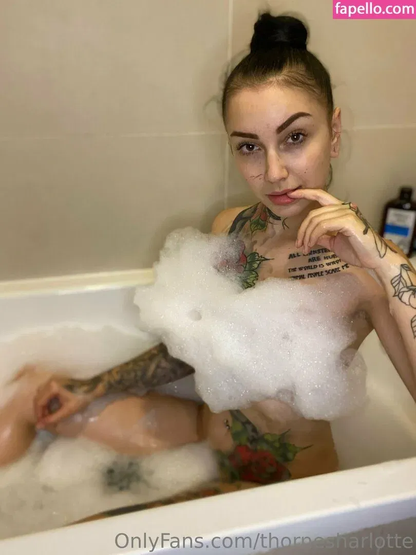 thornesharlotte Onlyfans Photo Gallery 