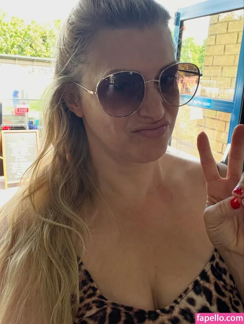 Anna Williamson Onlyfans Photo Gallery 