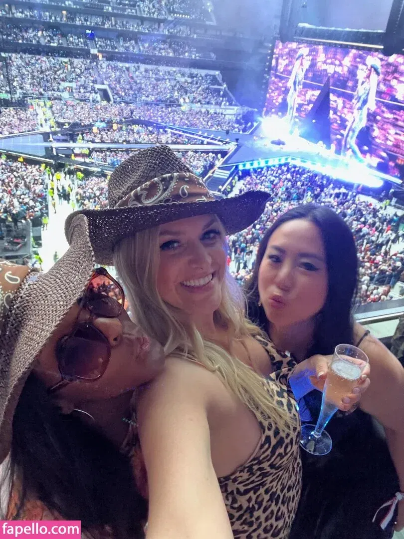 Anna Williamson Onlyfans Photo Gallery 