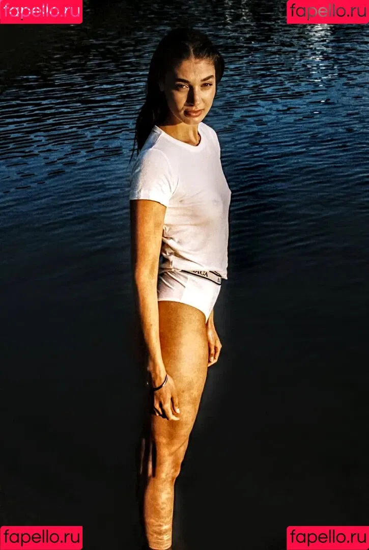 Sarah Posch Onlyfans Photo Gallery 