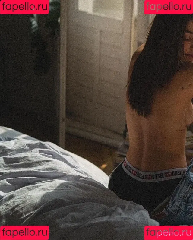 Sarah Posch Onlyfans Photo Gallery 