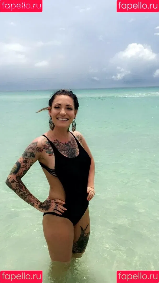 rubirhoades Onlyfans Photo Gallery 