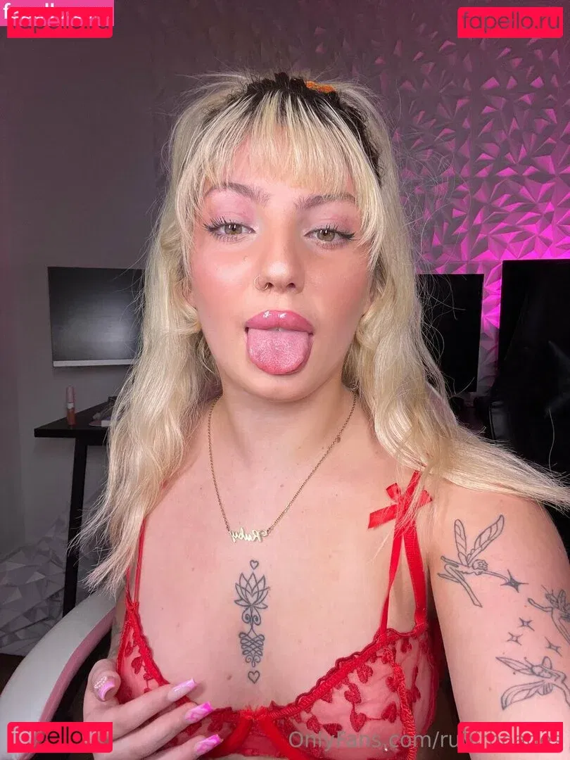 rubirhoades Onlyfans Photo Gallery 