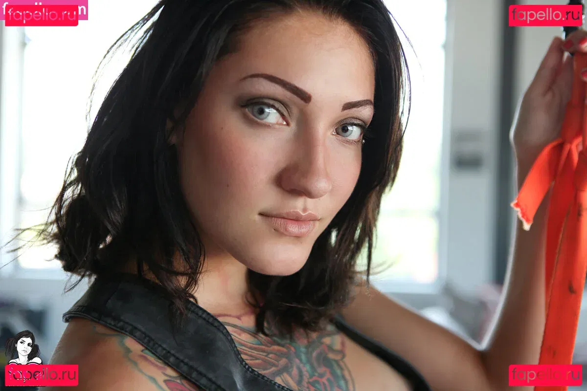 rubirhoades Onlyfans Photo Gallery 