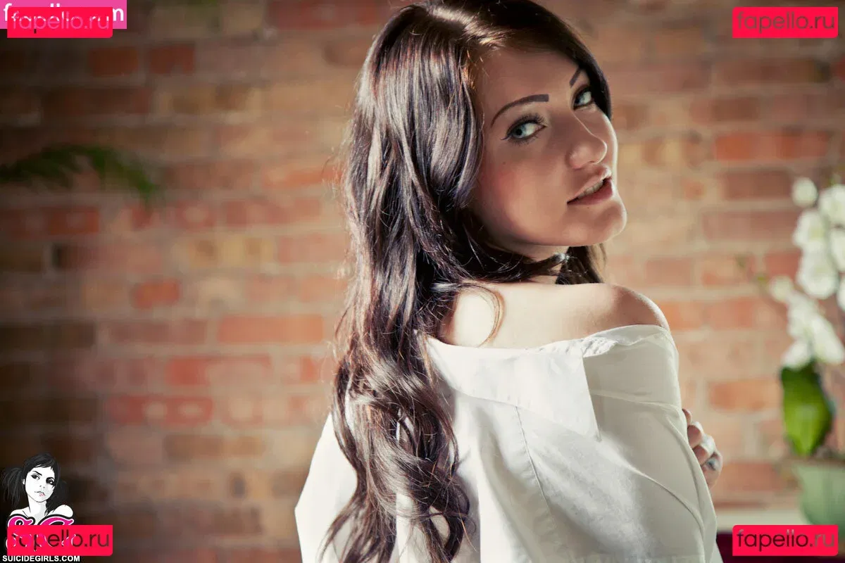 rubirhoades Onlyfans Photo Gallery 