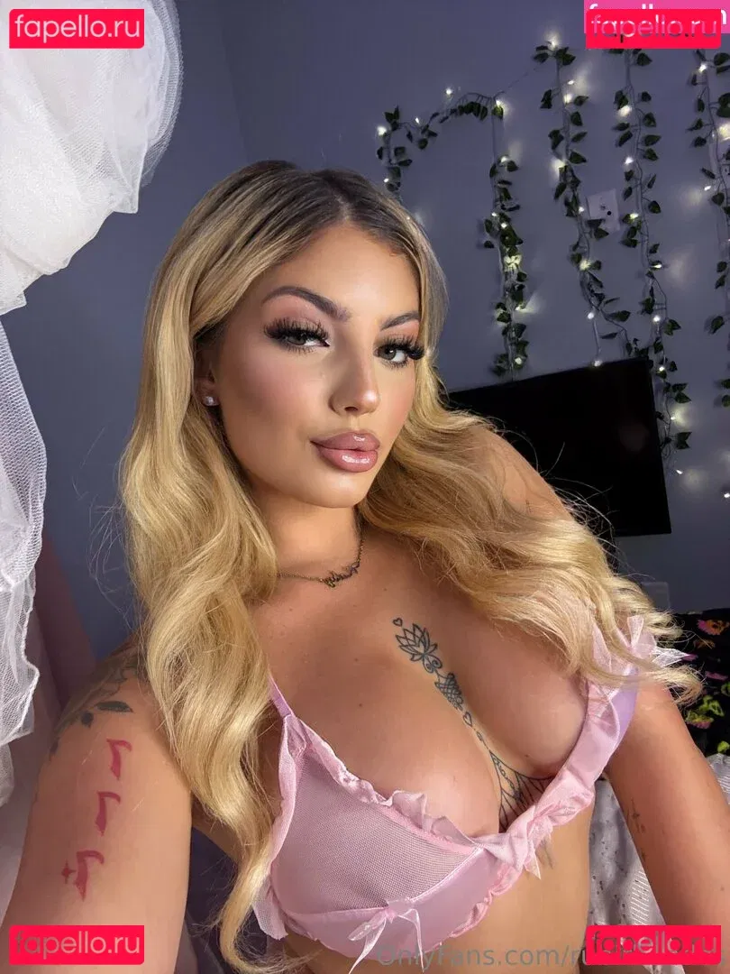 rubirhoades Onlyfans Photo Gallery 