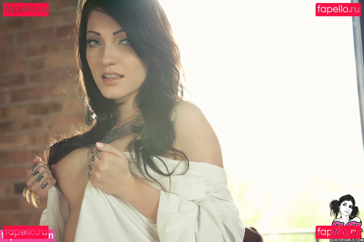 rubirhoades Onlyfans Photo Gallery 