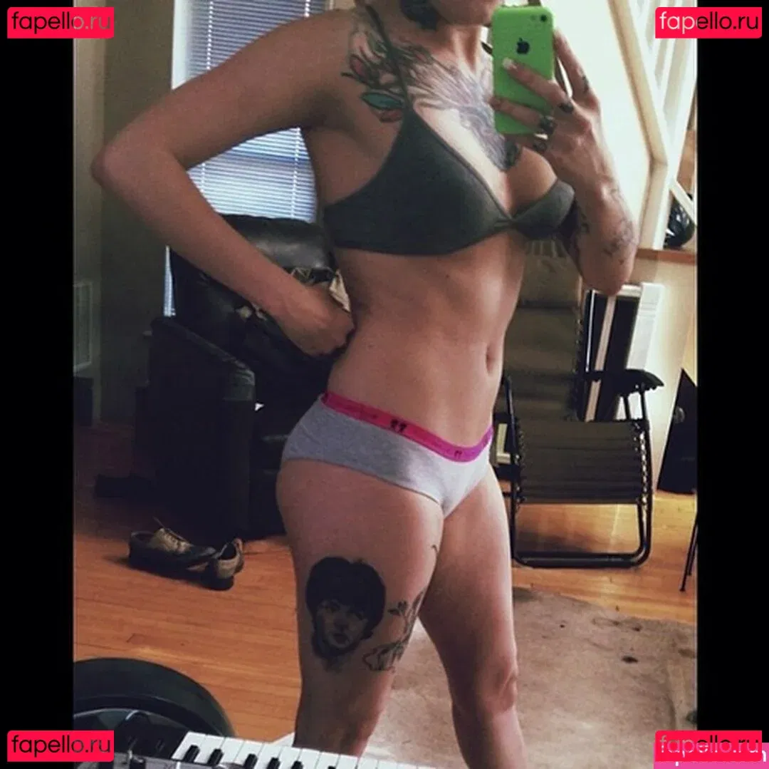 rubirhoades Onlyfans Photo Gallery 