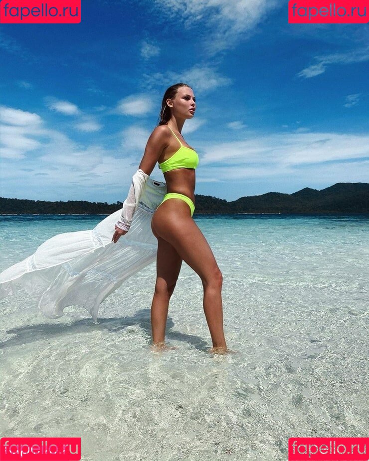 Amanda Strand Onlyfans Photo Gallery 