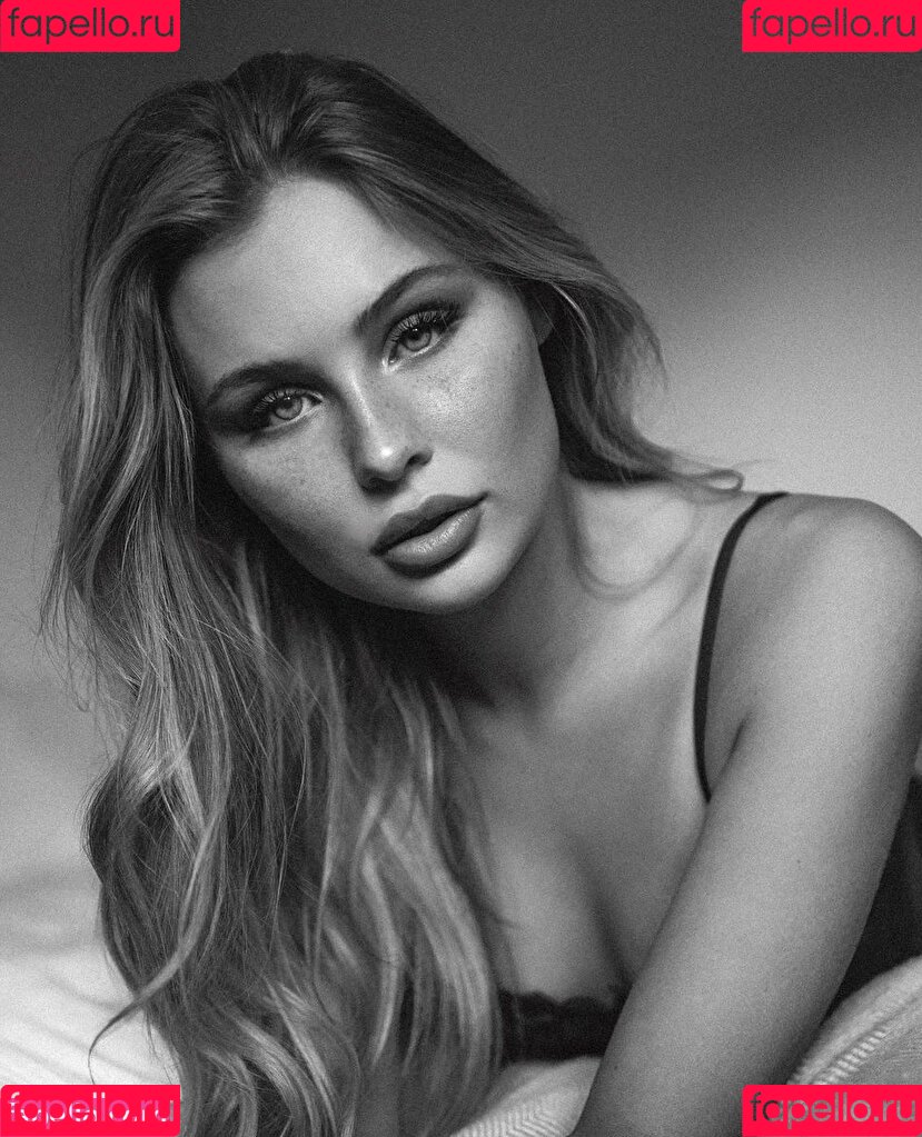 Amanda Strand Onlyfans Photo Gallery 