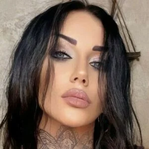 Chloy Hevans Onlyfans Photo Gallery 