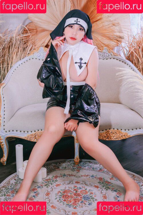 Queenie1601 Onlyfans Photo Gallery 