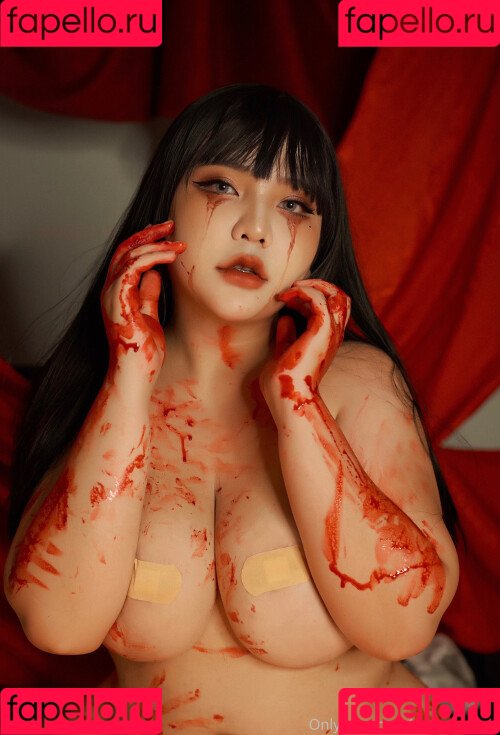 Queenie1601 Onlyfans Photo Gallery 