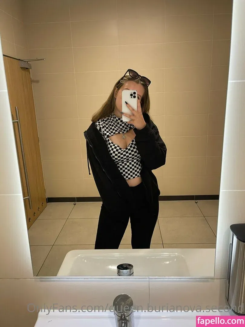 free.top.queen.1 Onlyfans Photo Gallery 