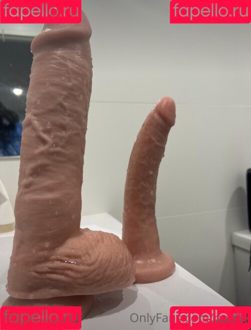 Ririiii_k Onlyfans Photo Gallery 