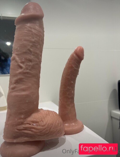 Ririiii_k Onlyfans Photo Gallery 