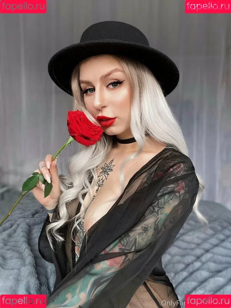 helga1 Onlyfans Photo Gallery 